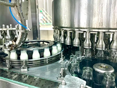 Llenado de bebidas y lácteos