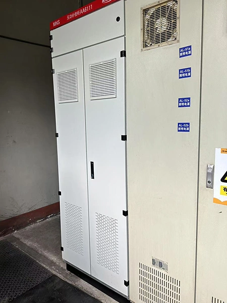 Banco de condensadores de alto voltaje