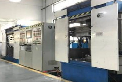 Estación de prensado en caliente 2